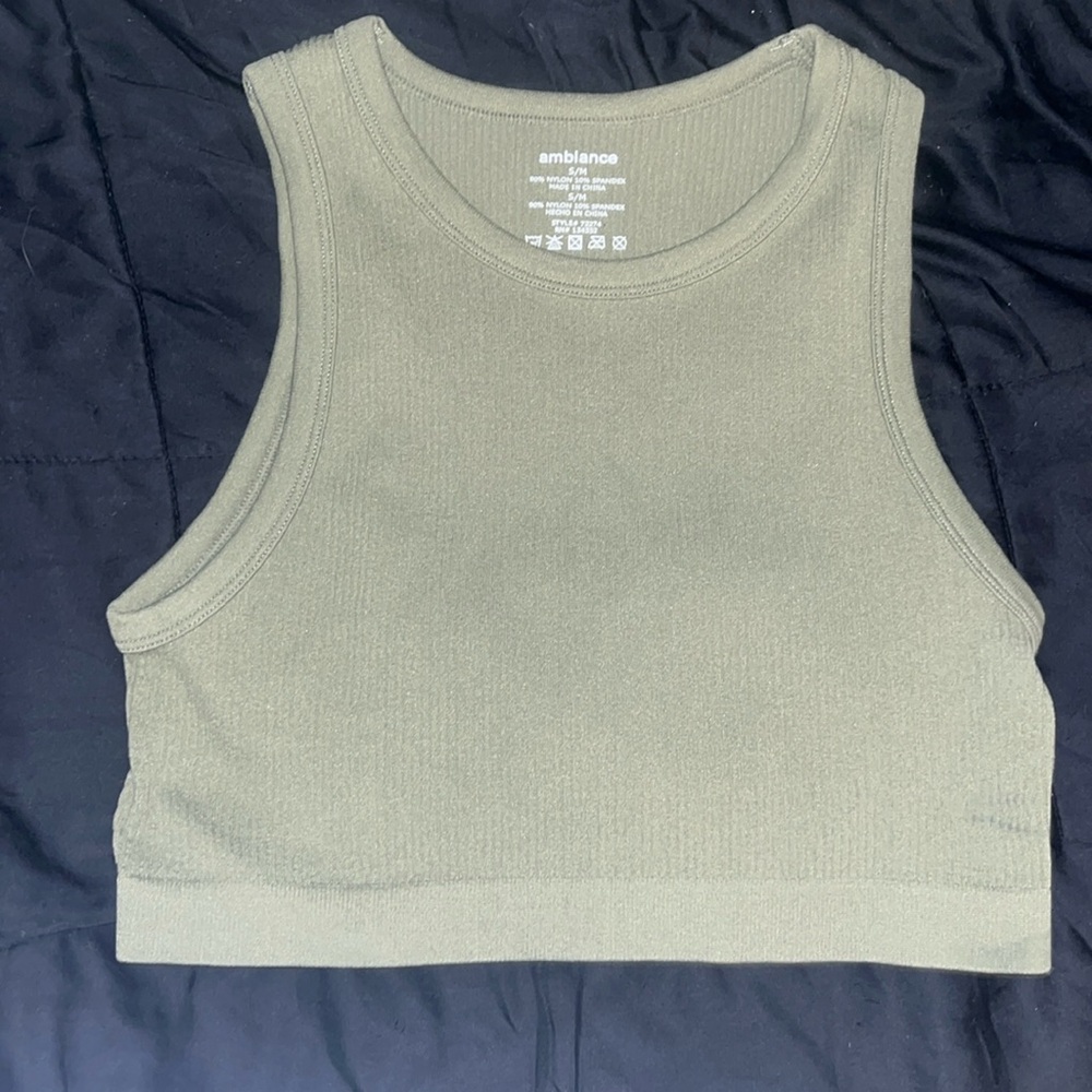 Ambience Hunter Green Crop Tank Top - Size S/M - Excellent Condition